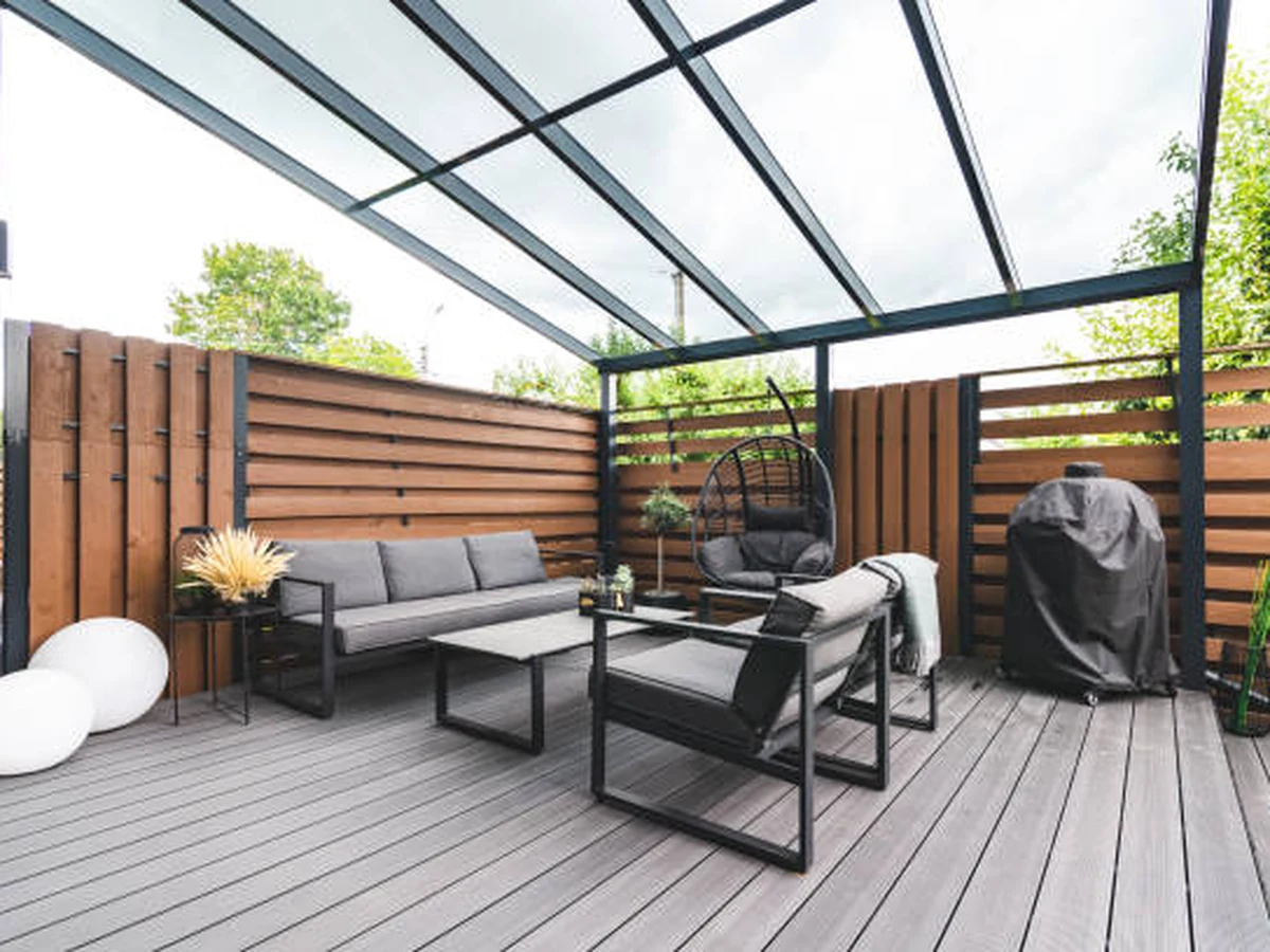 Deck Painting Costs in Worthing for Worthing Painters