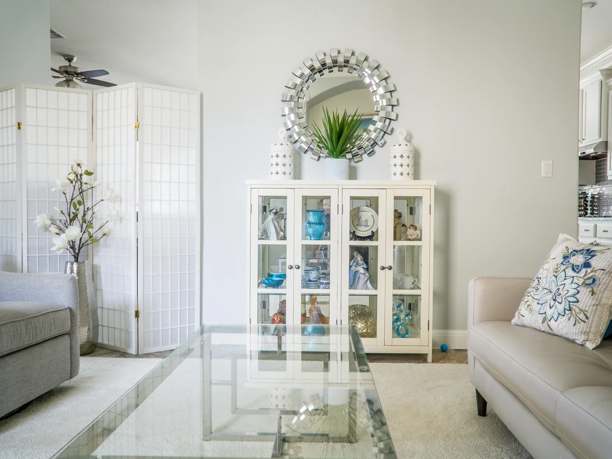 living-room-painting-bright-airy-living-worthing-decorators Feature Wall Painters in Worthing by Worthing Painters, professional painting service